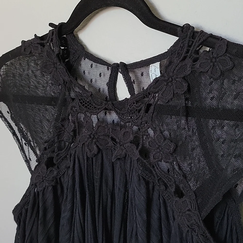 Free people Cutwork Gauze Witchy Girly Black Flowy Small Blouse Top